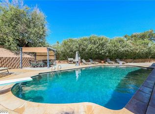 606 Cameo Cir, Henderson, NV 89002