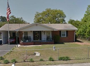 738 Moriston Rd, Fayetteville, NC 28314