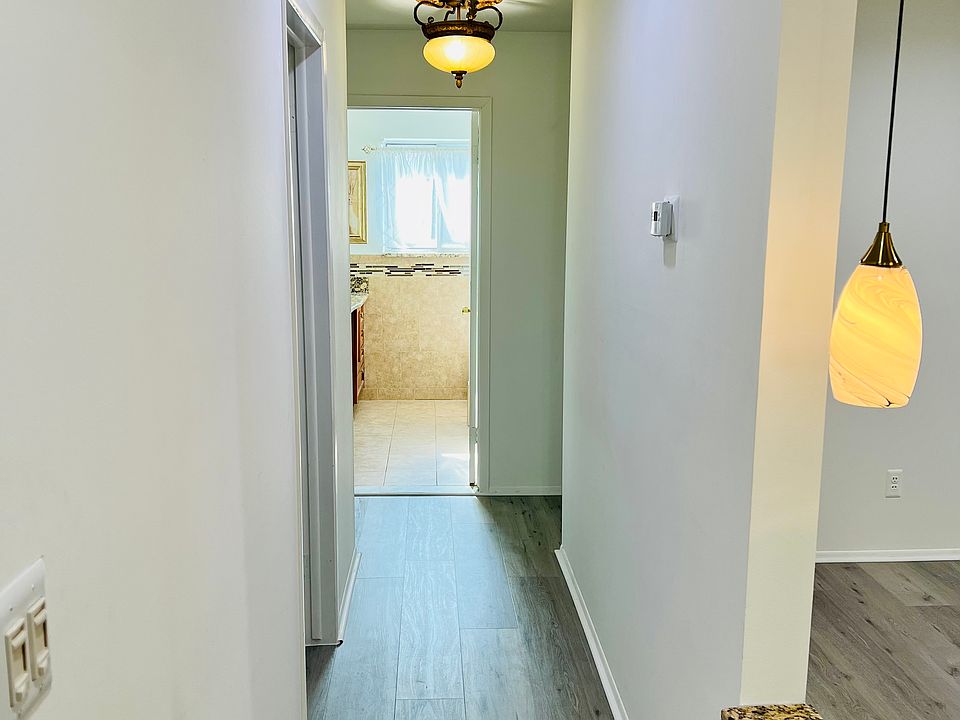 37288 Vernon Dr, photo 5