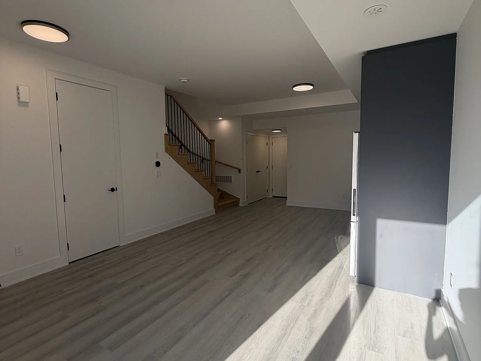 1 bed, $1,950 — Photo 4
