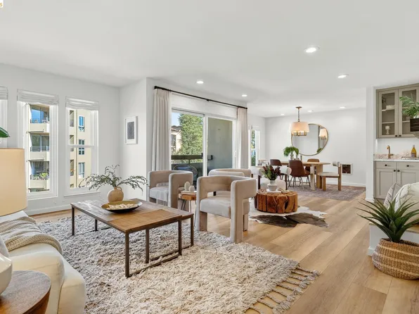 5335 Broadway Ter APT 301, Oakland, CA 94618