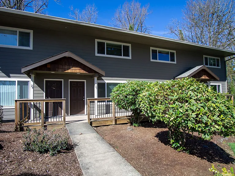 3595 Cedaroak Dr #23 — Photo 2