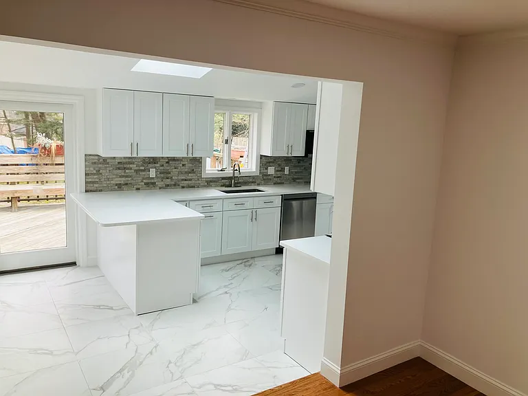 1 Clover Hill Dr — Photo 22