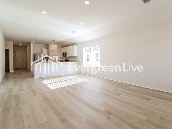 5th image of 33 Sourdough Creek Ln