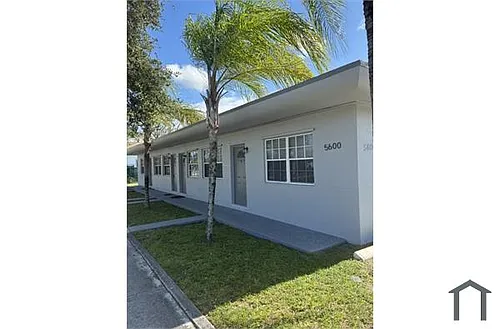5600 Mayo St #2 Photo 1
