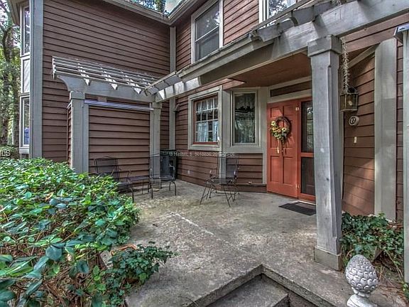 2nd image of 31 Shipyard Dr APT E2