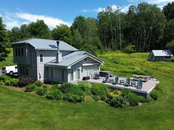 4033 East Warren Road, Warren, VT 05674