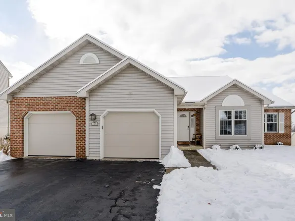 224 Willow Dr, Denver, PA 17517