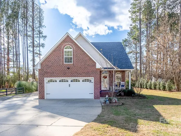 2813 Alish Trl, Mount Pleasant, NC 28124