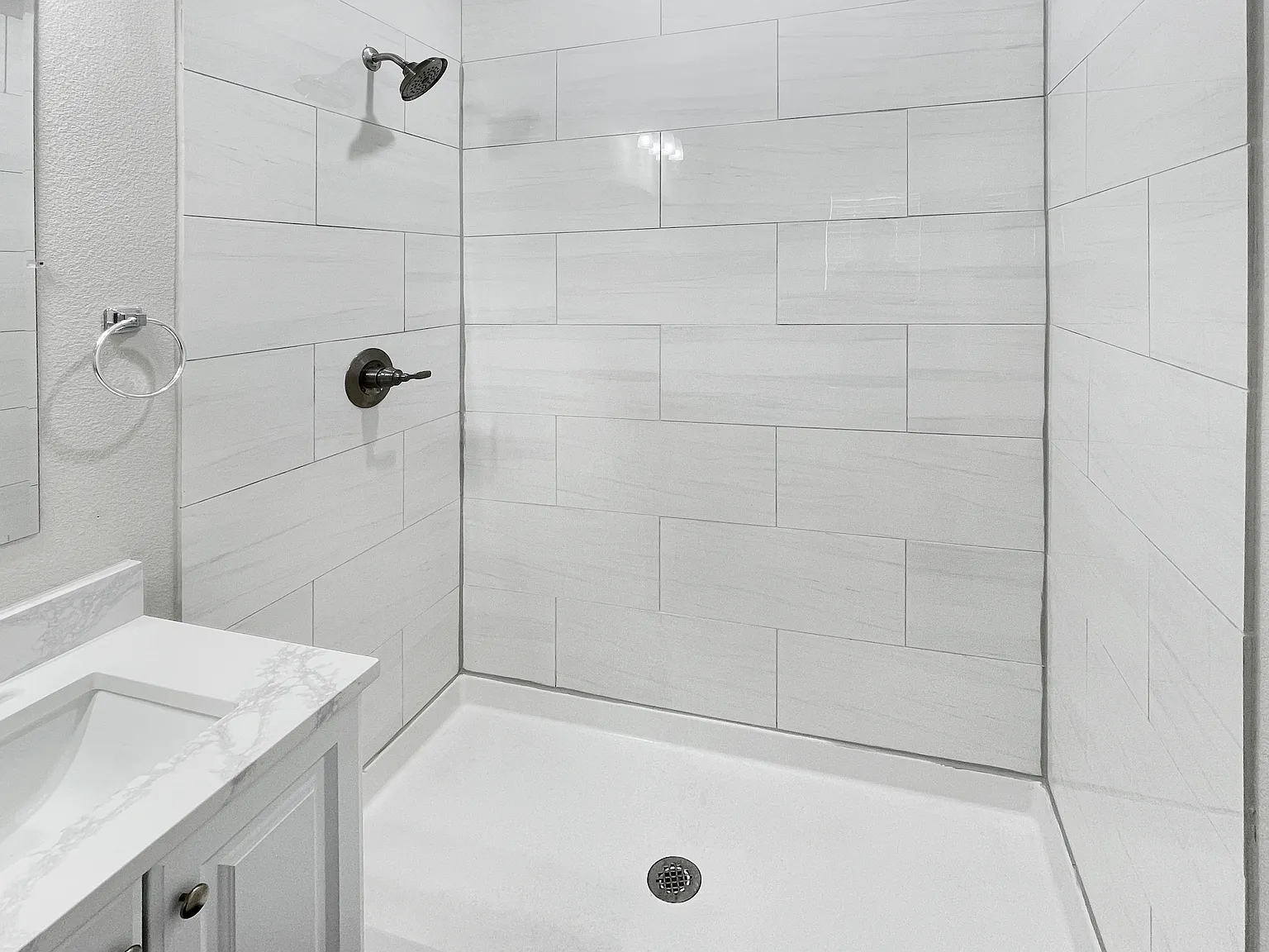 3 bed, 1492 sqft, $1,950 — Photo 3