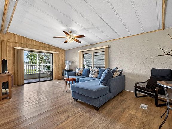 3rd image of 7880 54TH AVENUE N #38