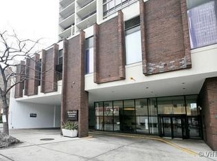 1636 N Wells St APT 405, Chicago, IL 60614