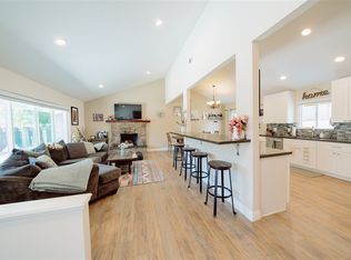 11353 Rocoso Rd, Lakeside, CA 92040