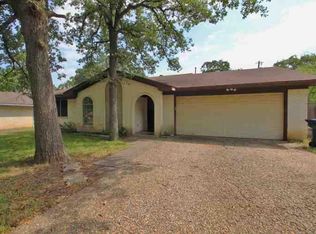 2720 Jennifer Cir, College Station, TX 77845