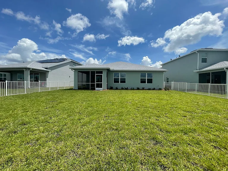 12254 SW Sand Dollar Way — Photo 21