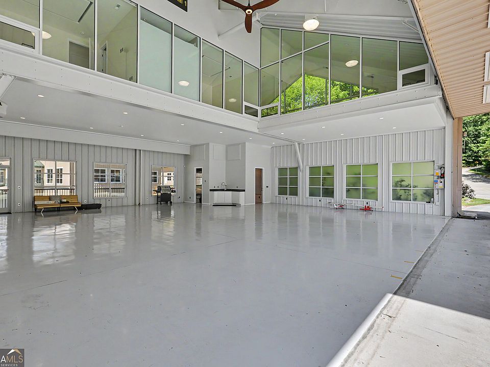 1st image of 43 General Mitchell Dr #M-10