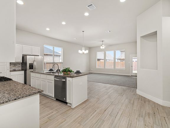 3rd image of 210 Nathan Dr