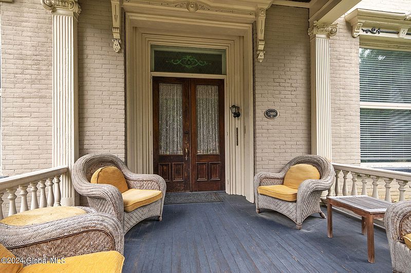 3rd image of 143 Caroline Street Unit 6