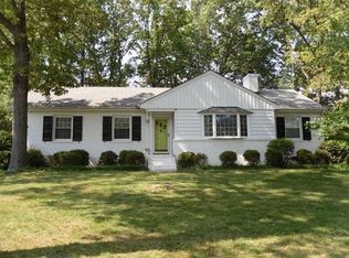 8338 W Weyburn Rd, Richmond, VA 23235