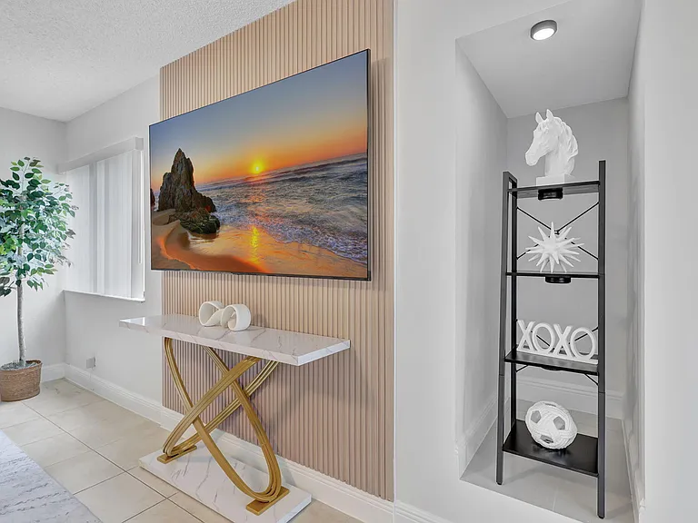 12641 Westhampton Cir #C311 — Photo 7