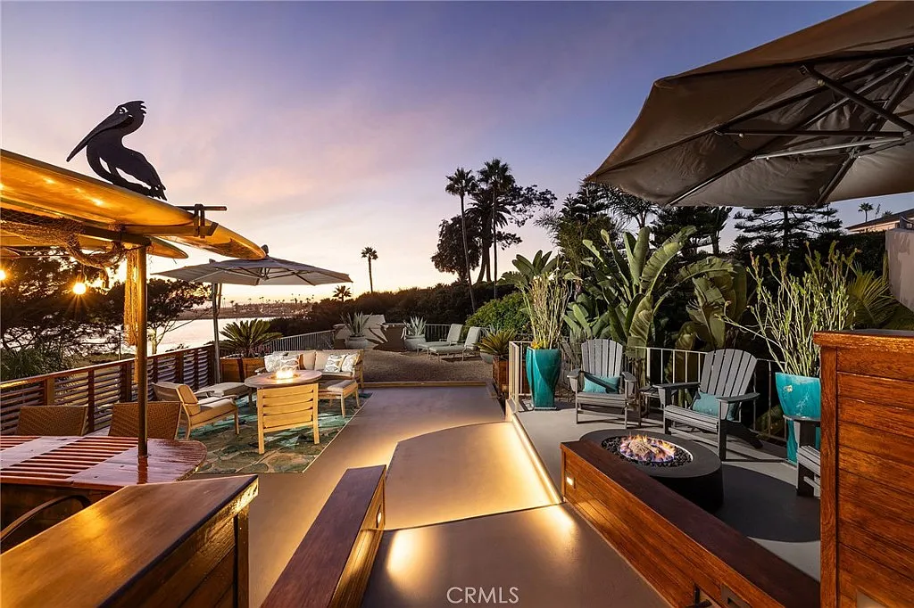 4 bed, 7.0 bath, 3761 sqft, $30,000 — Photo 2