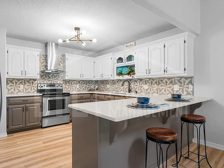 185 Eagle Pointe Dr — Photo 24