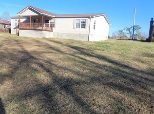 31 Clay Ln, Adams, KY 41201