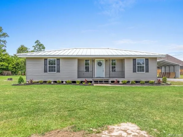 1055 Park Rd, Lake Charles, LA 70611