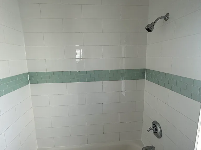 83 Hall St #2A — Photo 20