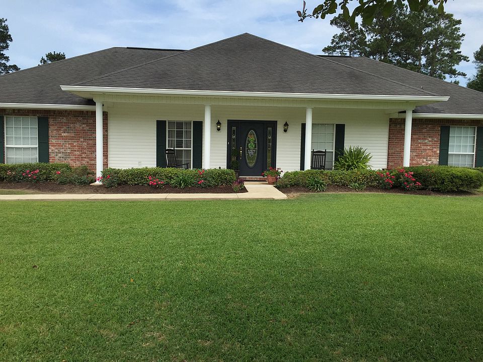 1st image of 5065 Laura Ln