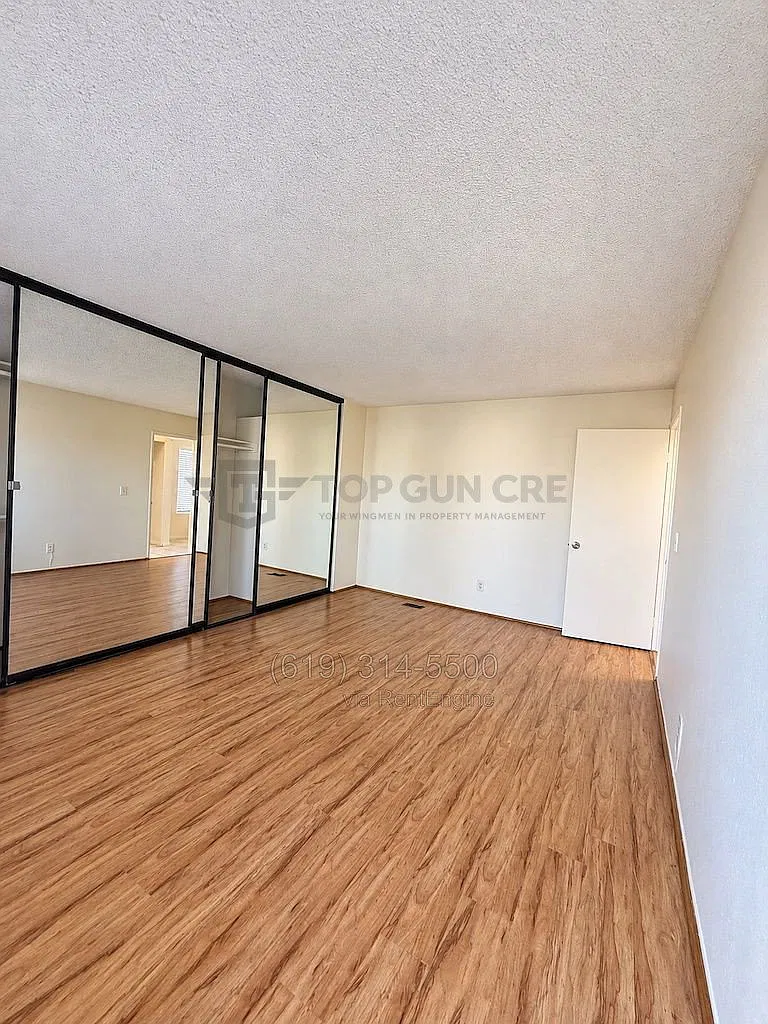 1 bed, 1.0 bath, $2,100 — Photo 3