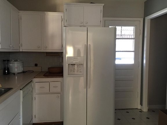 4th image of 3109 Collie Ln