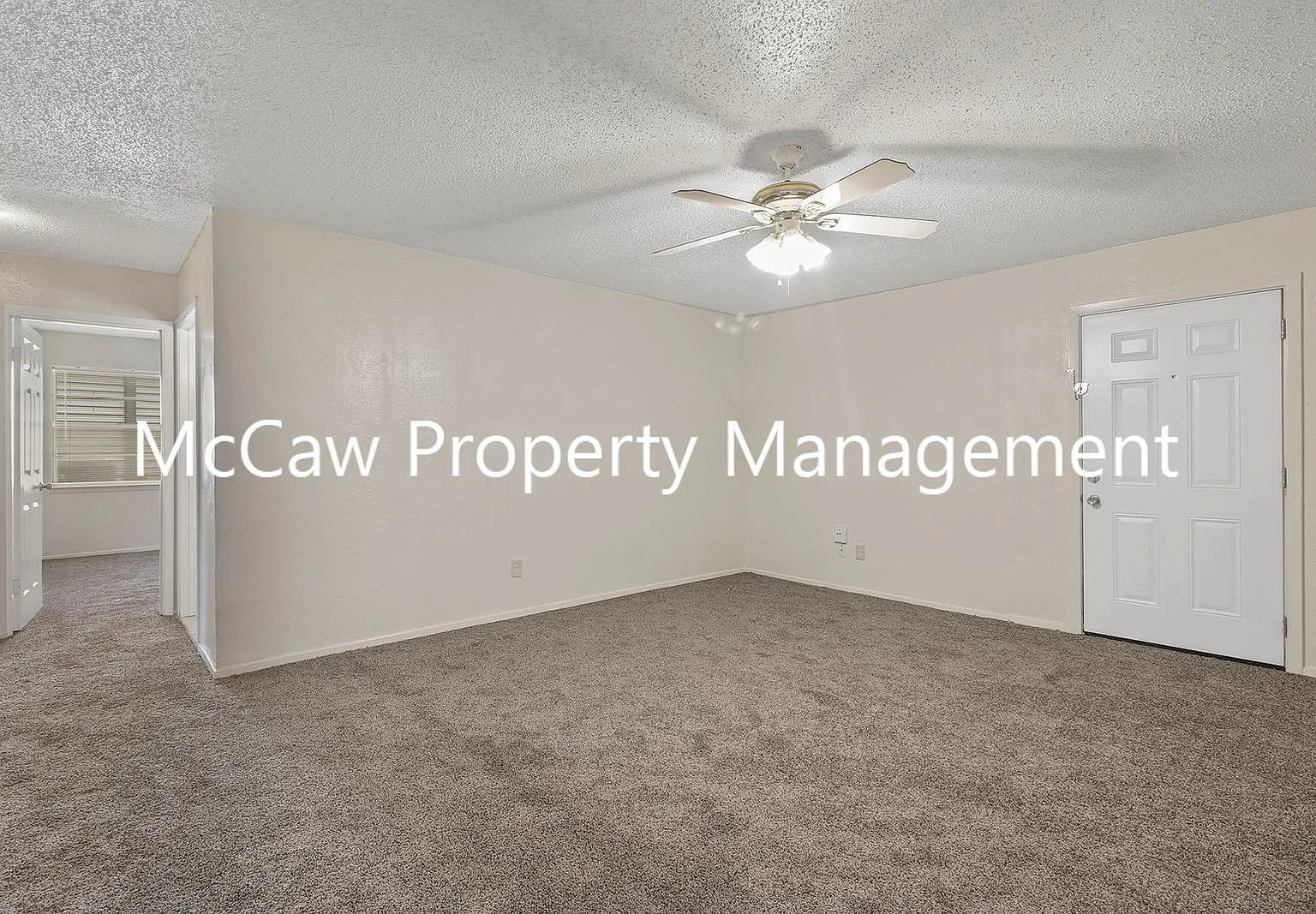 3 bed, 1.5 bath, 1132 sqft, $1,575 — Photo 2