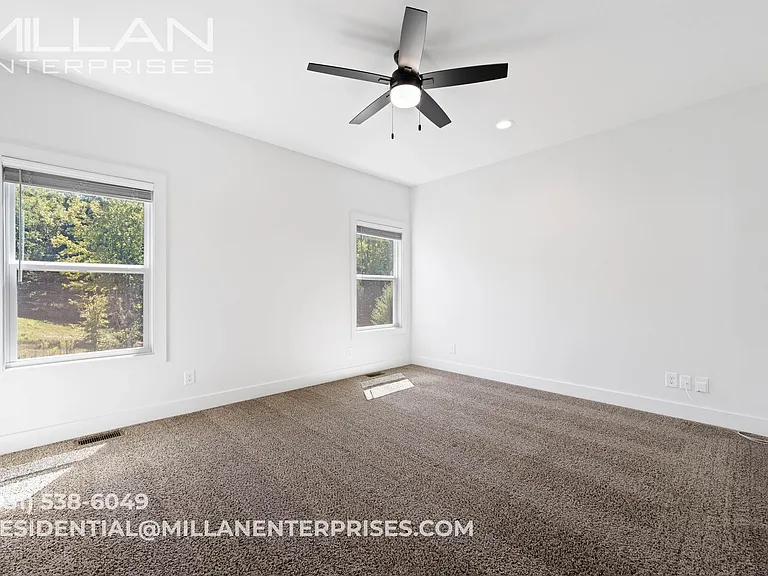 3509 Clover Hills Dr — Photo 13
