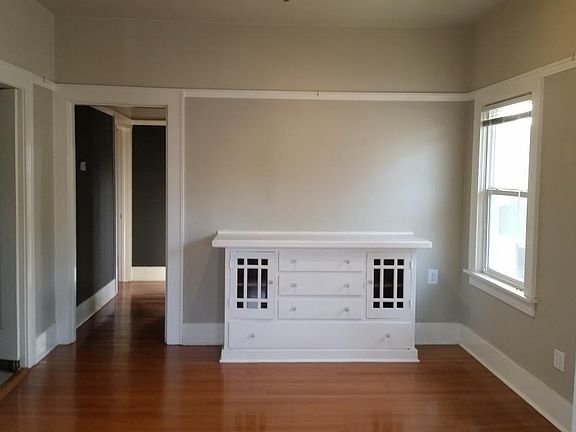 3rd image of 1515 1/2 28th St