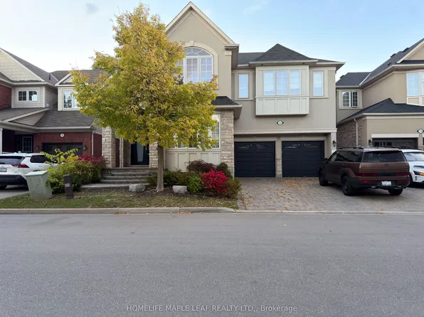 723 Hood Ter, Milton, ON L9T 0G9