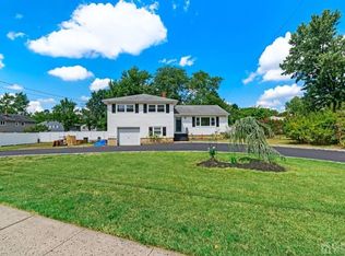 1516 New Durham Rd, South Plainfield, NJ 07080