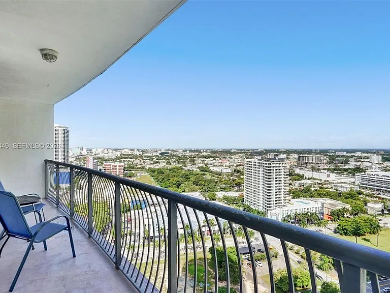 1750 N Bayshore Dr #2911 — Photo 23
