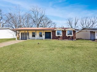 1387 Springhurst Dr, Florissant, MO