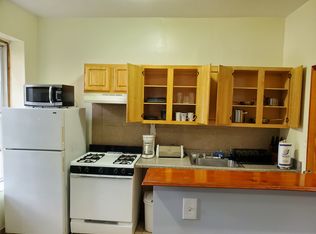 177 Vnburren St #2, Brooklyn, NY 11234