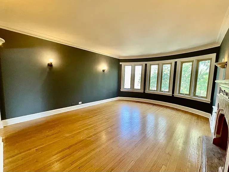 7934 S Kingston Ave #1 — Photo 9