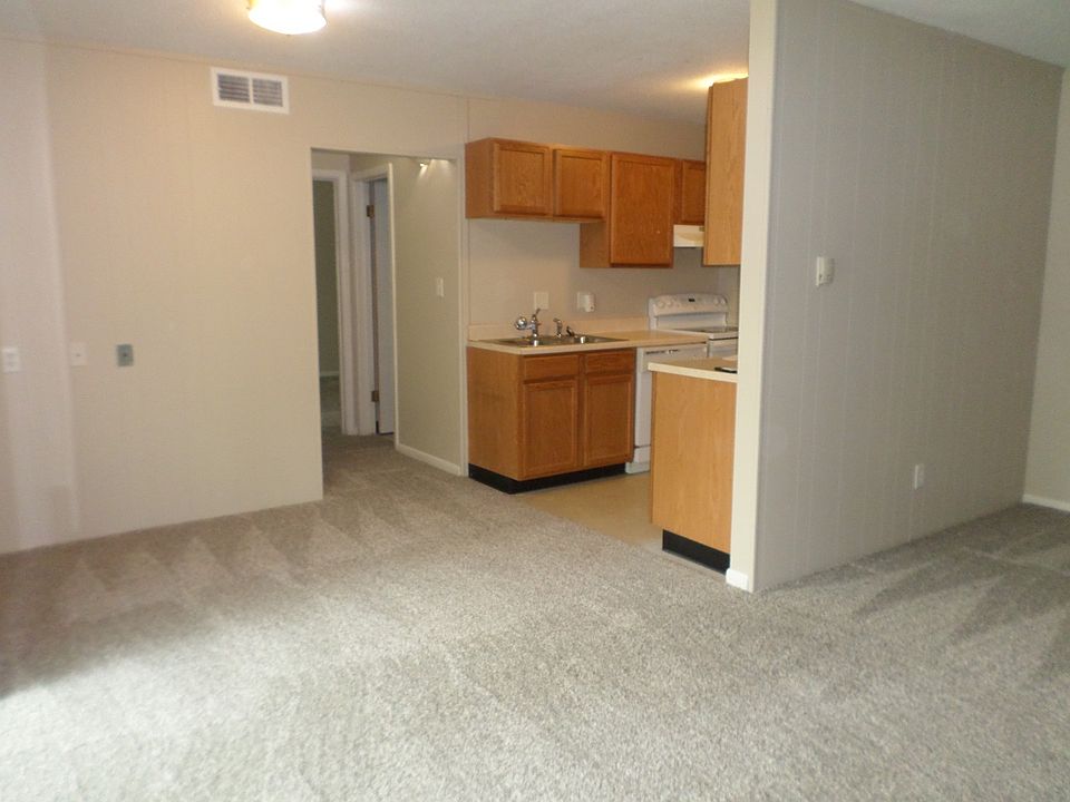 1st image of 1620 Fairchild Ave APT 7