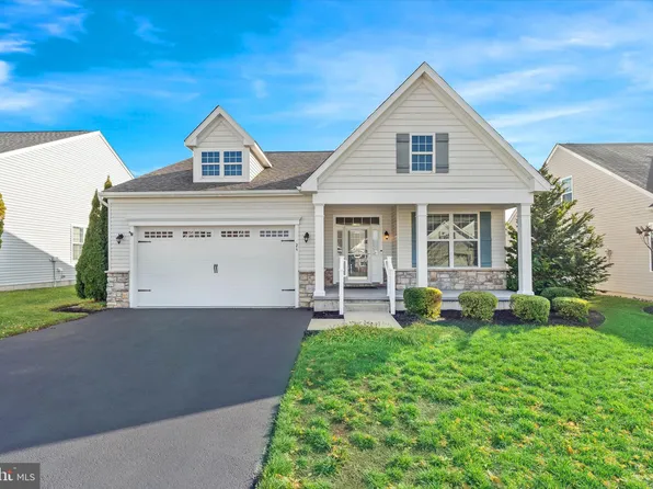 24 Bay Hill Rd, Magnolia, DE 19962