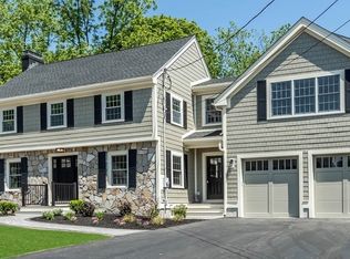 6 Lockway Rd, Andover, MA 01810