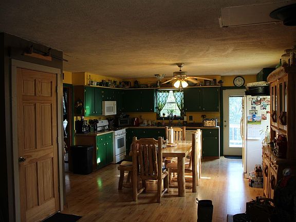 4th image of 24 Round Rock Ln