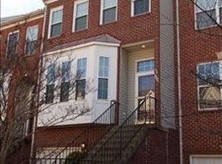 2553 James Monroe Cir, Herndon, VA 20171