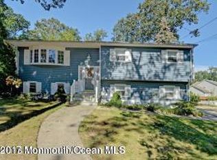 455 Harnell Ave, Oakhurst, NJ 07755