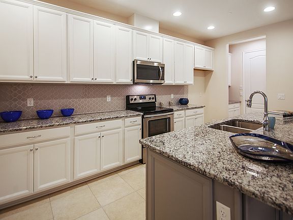5th image of 4557 Chinkapin Dr