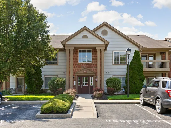 8950 Hunters Creek Dr APT 208, Indianapolis, IN 46227