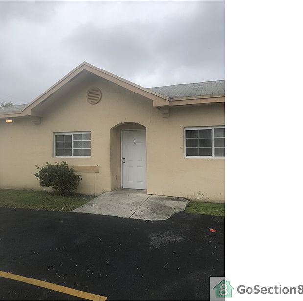1st image of 1050 NW 9th Ave APT 1